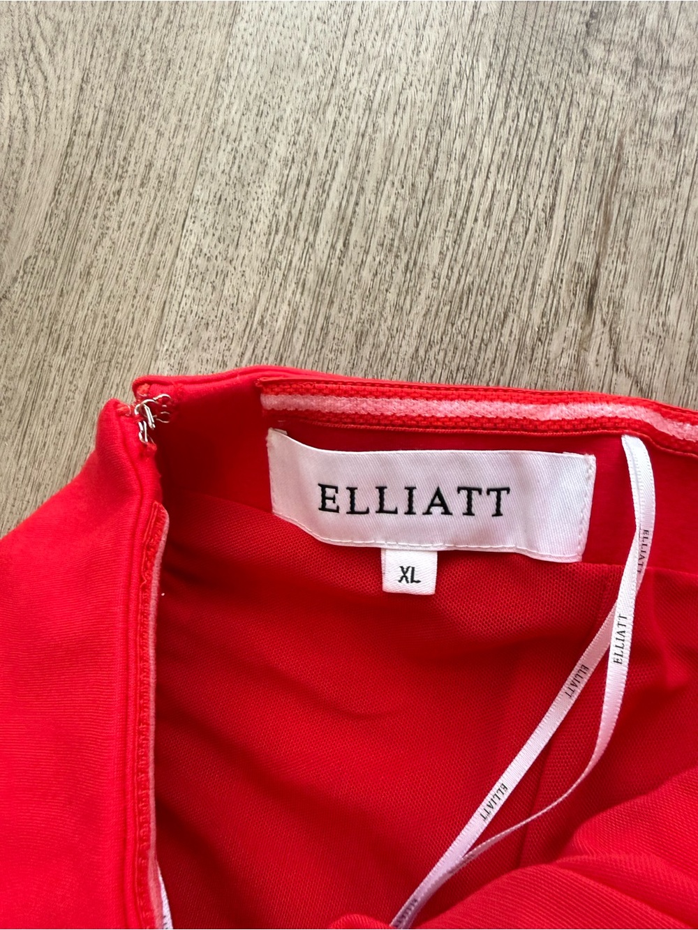 elliatt yasmine red strapless 3d flower detail strapless maxi dresss size XL NEW - Picture 9 of 12